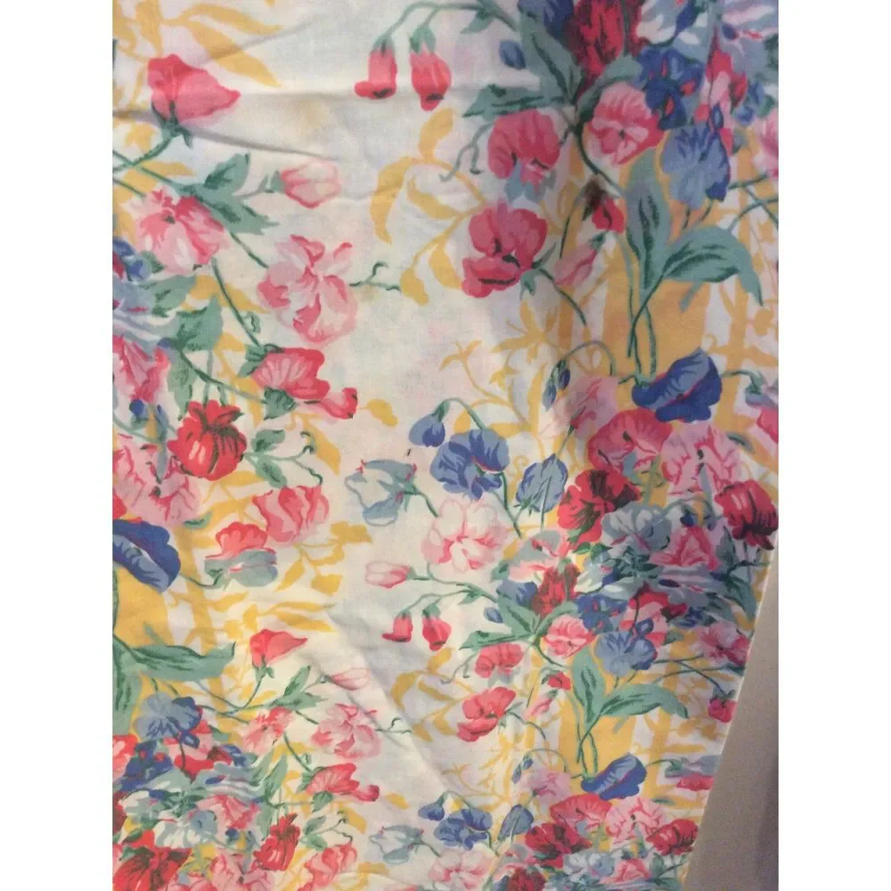 Country Floral Shabby Chic Table Cover Cloth 51x60 Home Kitchen Pink Blue Yellow